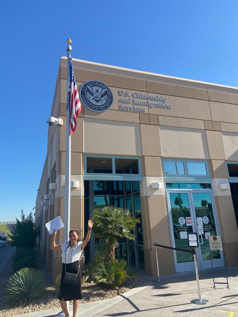 Deysi — new U.S. citizen